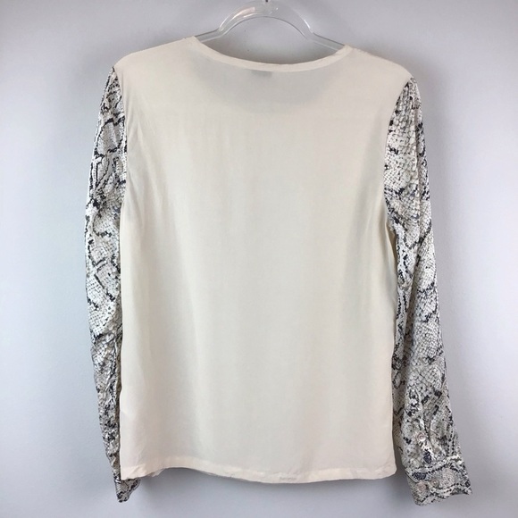 Equipment Femme Liam Tee Contrast Sleeve in Fawn | Medium - Picture 4 of 13